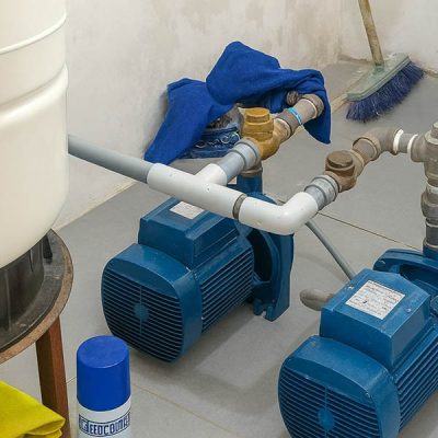 instalacion de bombas de agua en surco